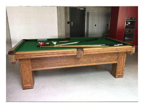 Occasion Pool Billardtisch STEEPLETON "Dorsey" 8' +. Autentic vintage table Made in USA.