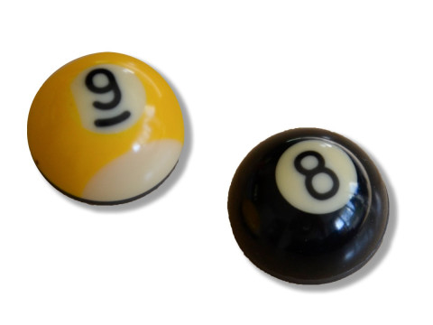 BILLARD-MAGNET NR. 8 UND NR 9